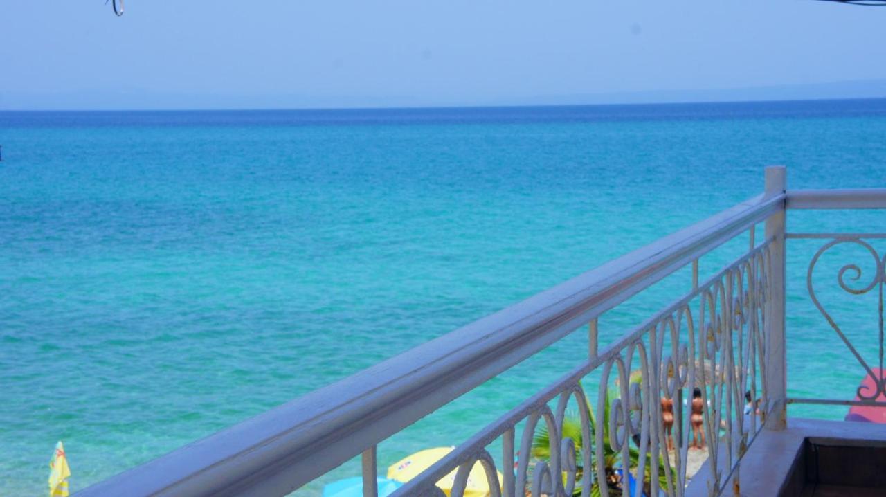 Marabou Hotel Pefkochori Exterior photo